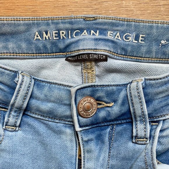 American Eagle size 2 jeans - Picture 2 of 4